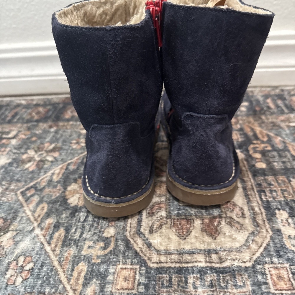 EUC!‎ Mini Boden girl shoes 33 Chelsea Boots blue Suede - Picture 3 of 6